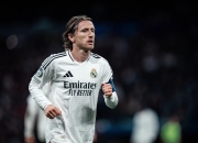 开云下载-切尔西碾压马赛，莫德里奇打破历史纪录