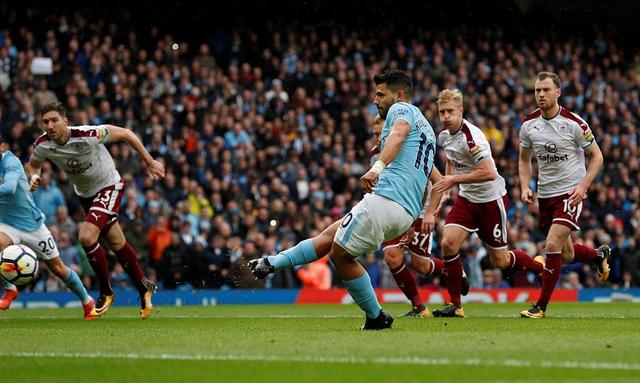 包含热刺客场击败伯恩利，强势领跑积分榜的词条