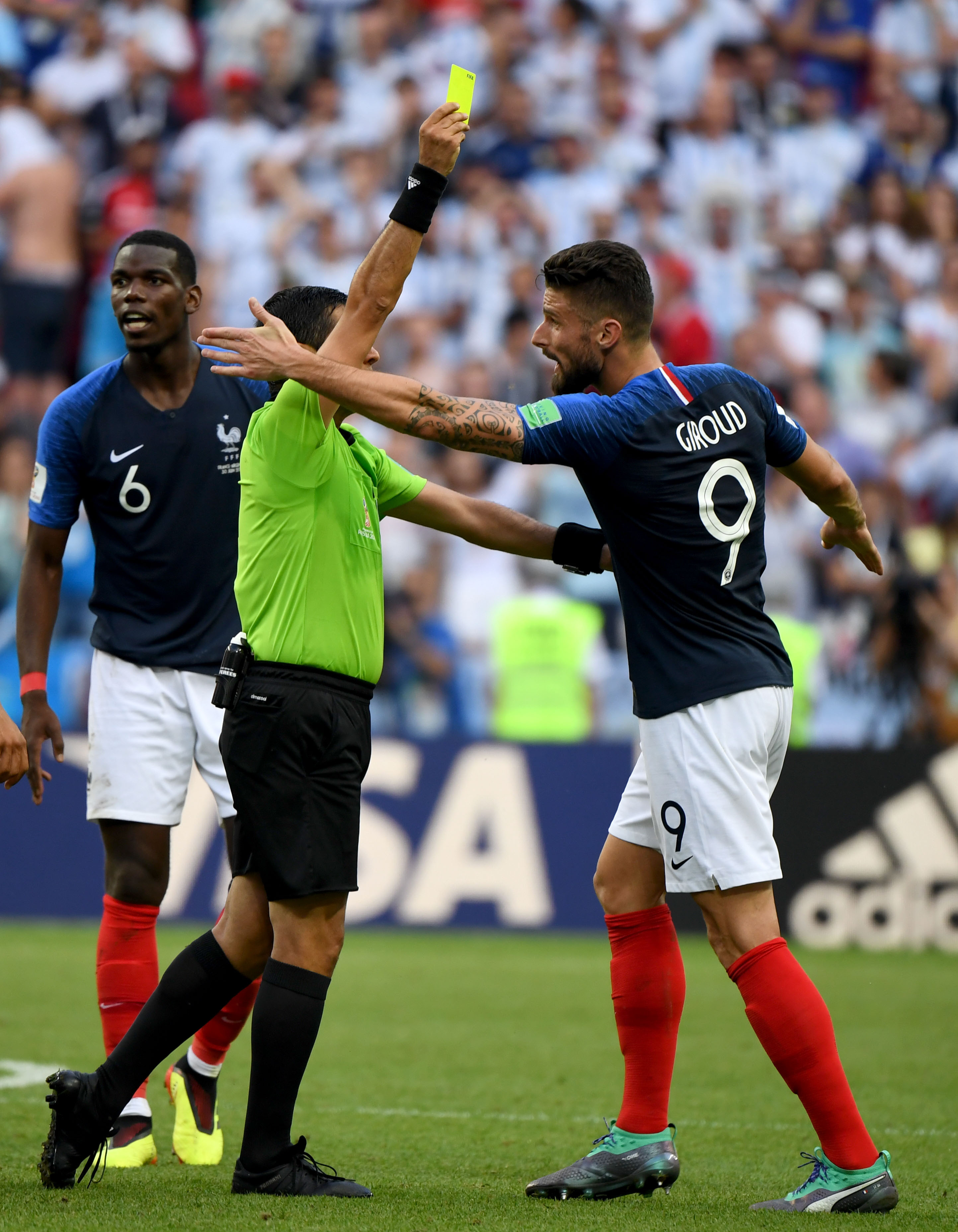 法国球员在国外联赛中引人注目