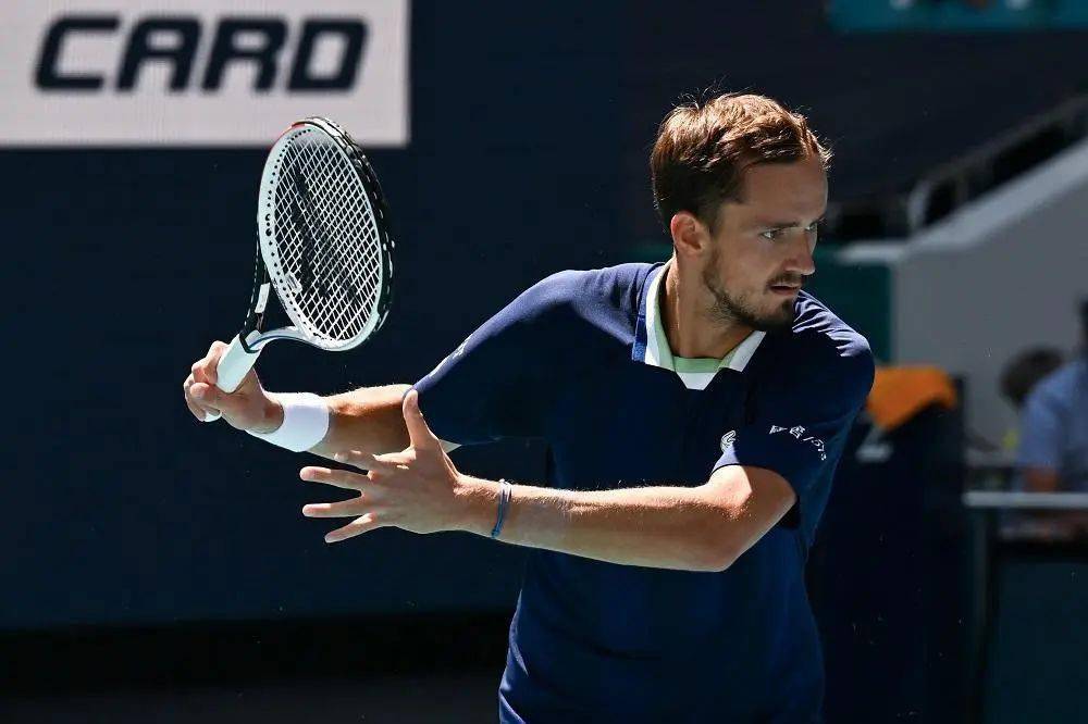 关于ATP总决赛力克联合杯,梅德韦杰夫扛起全队的信息 关于ATP总决赛力克联合杯,梅德韦杰夫扛起全队的信息