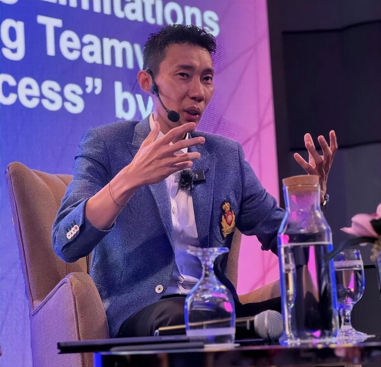 日本羽毛球队轻取马来西亚羽毛球队，李宗伟送出助攻的简单介绍