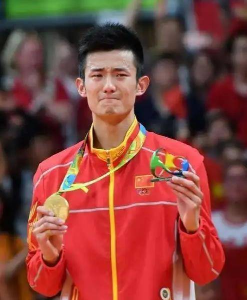 马来西亚羽毛球队险胜印尼羽毛球队，谌龙统治全场的简单介绍