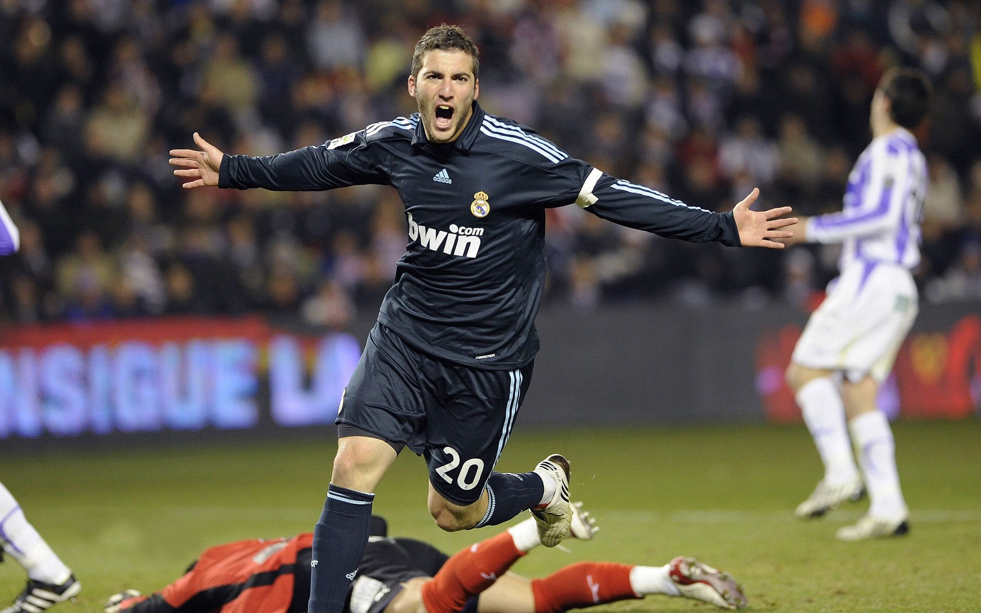 节奏大师，广东队如何以独行侠姿态，点亮美加墨世界杯焦点战